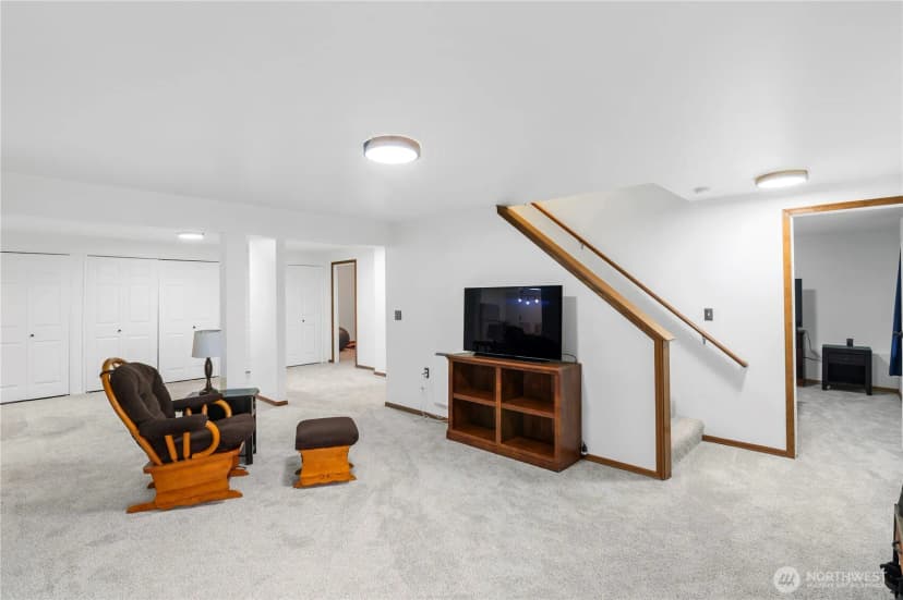Property photo for 8200 Hennings Drive, Stanwood photo 19