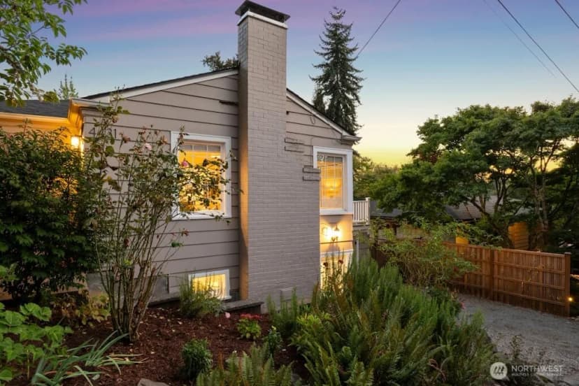 Property photo for 4431 Sw Kenyon Place, Seattle photo 30