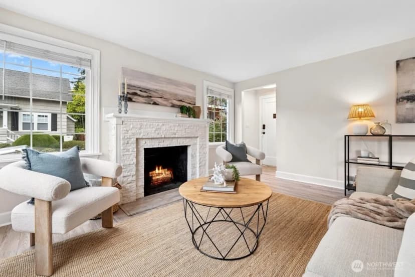 Property photo for 4431 Sw Kenyon Place, Seattle photo 14