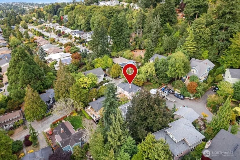 Property photo for 4431 Sw Kenyon Place, Seattle photo 28