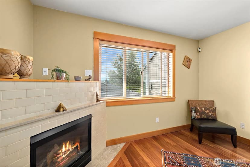 Property photo for 6518 42nd Avenue Sw #b, Seattle photo 6