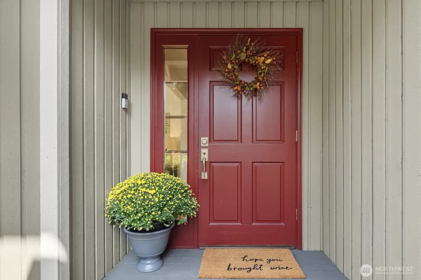 Property photo for 22910 Ne 15 Place, Sammamish photo 3