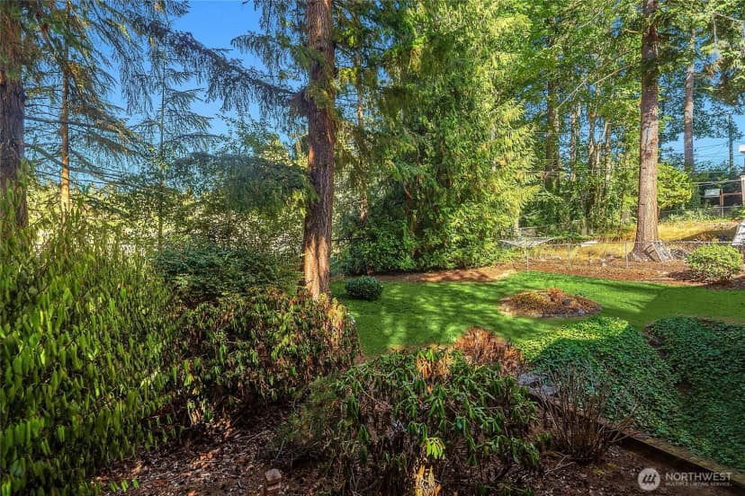 Property photo for 2708 Ne 195th Place, Shoreline photo 20