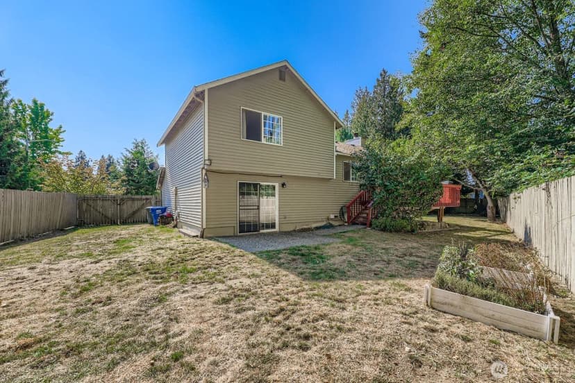 Property photo for 10505 4th Drive Se, Everett photo 24