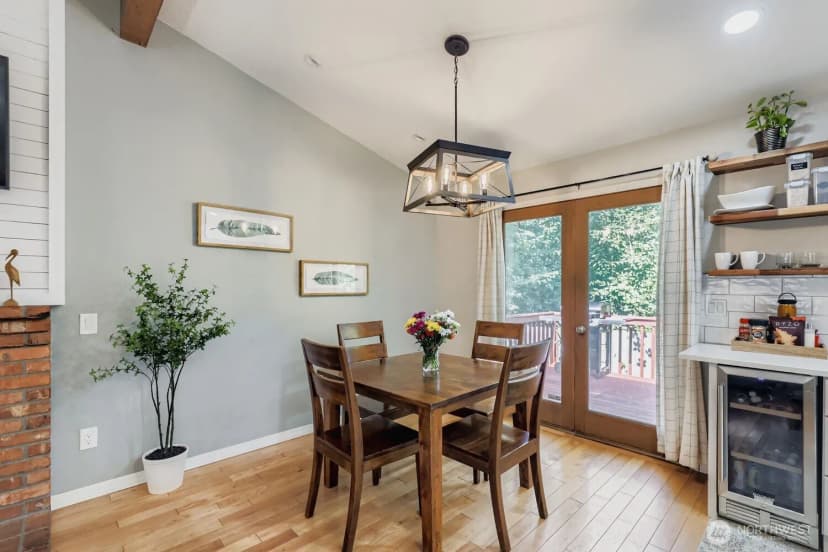 Property photo for 10505 4th Drive Se, Everett photo 11