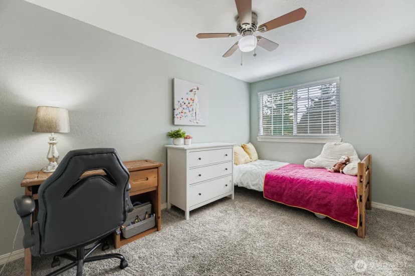 Property photo for 10505 4th Drive Se, Everett photo 17