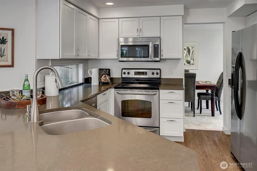 Property photo for 2623 236th Place Ne, Sammamish photo 9