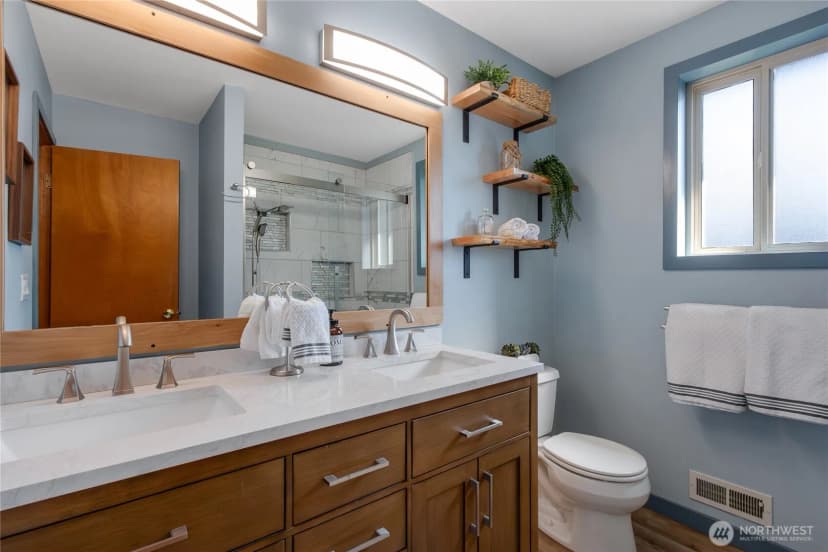Property photo for 8024 33rd Street W, University Place photo 29