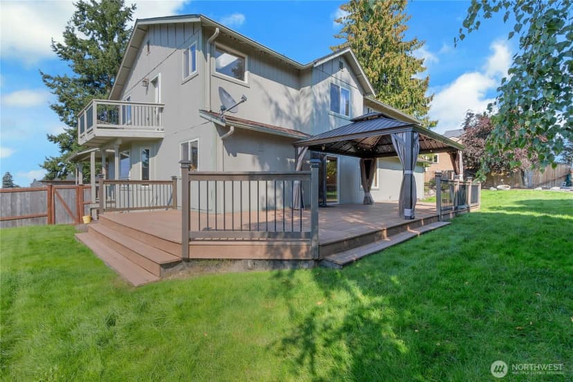Property photo for 8024 33rd Street W, University Place photo 34