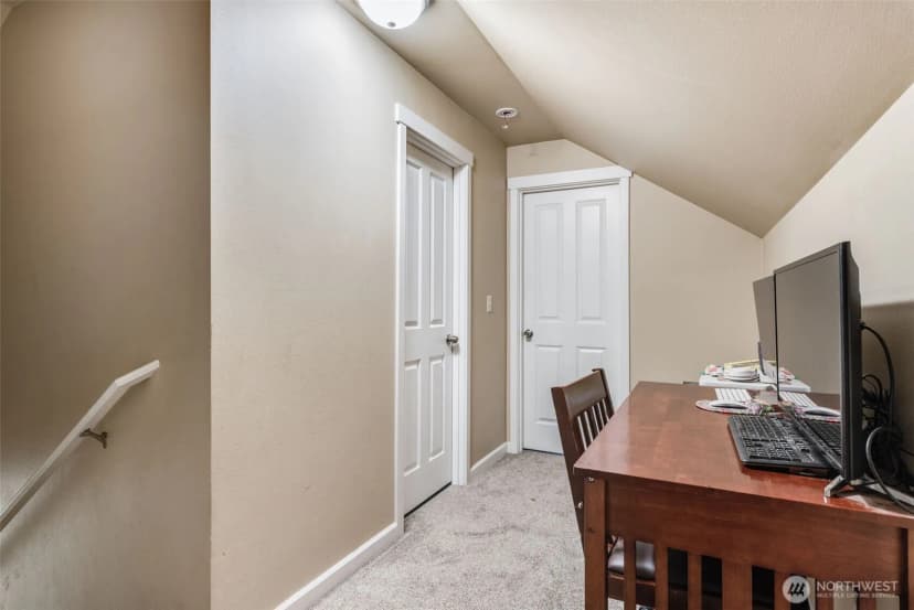 Property photo for 2225 Se Kelby Cir, Port Orchard photo 24
