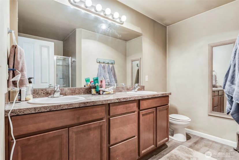 Property photo for 2225 Se Kelby Cir, Port Orchard photo 22