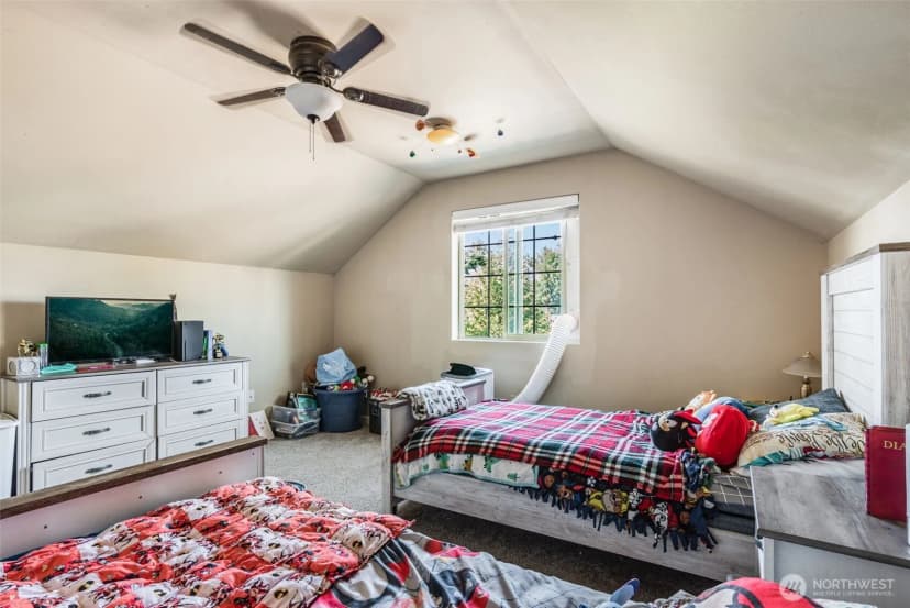 Property photo for 2225 Se Kelby Cir, Port Orchard photo 16