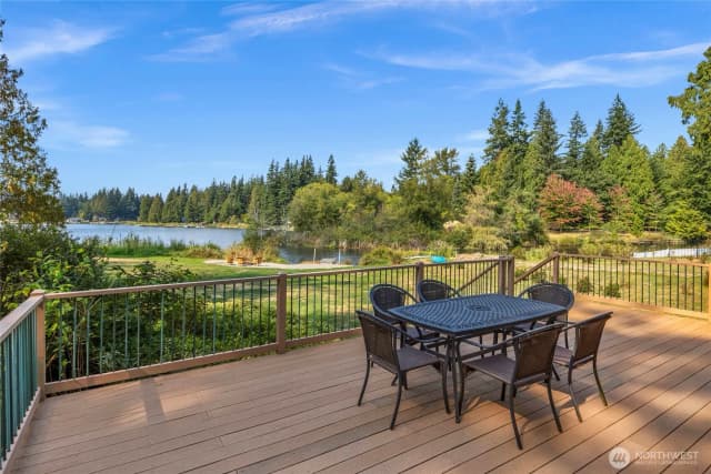 Property photo for 31408 79th Drive Nw, Stanwood photo 3