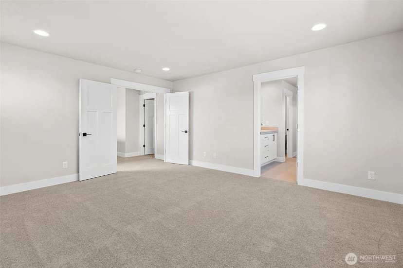 Property photo for 14228 Se 284th Place, Kent photo 29