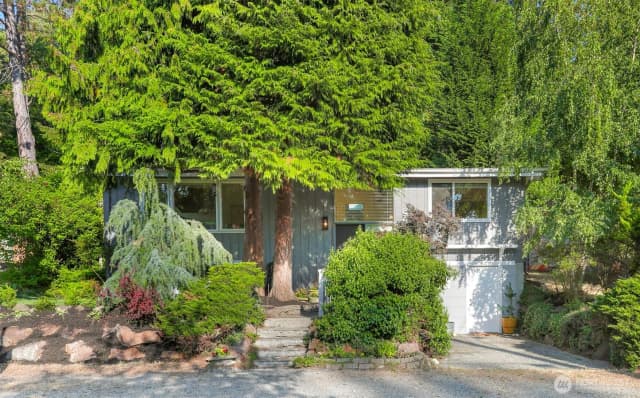 Property photo for 8614 25th Avenue Ne, Seattle