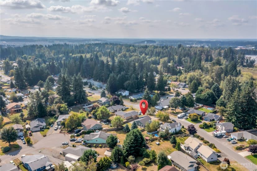 Property photo for 15823 120th Avenue E, Puyallup photo 28
