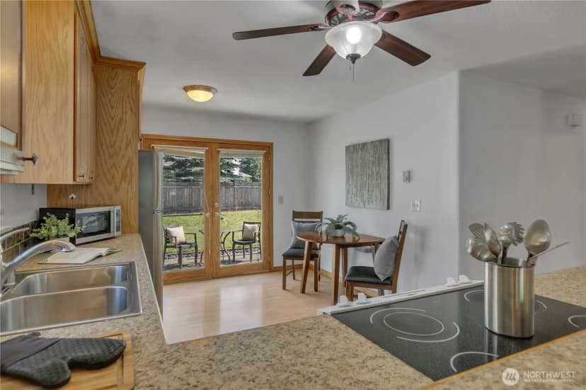 Property photo for 15823 120th Avenue E, Puyallup photo 11