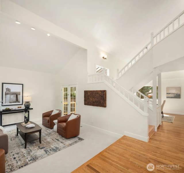 Property photo for 22925 Ne 15th Place #98074, Sammamish photo 5