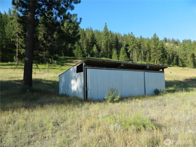 Property photo for 10 Sorona Way, Tonasket photo 11