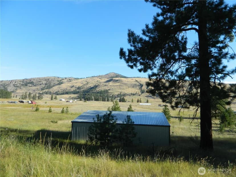 Property photo for 10 Sorona Way, Tonasket photo 10