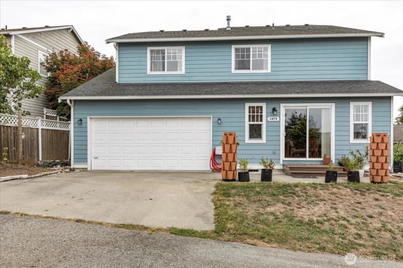 Property photo for 1875 Sw Sunnyside Avenue, Oak Harbor photo 30