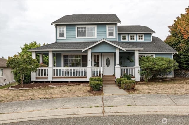 Property photo for 1875 Sw Sunnyside Avenue, Oak Harbor photo 3