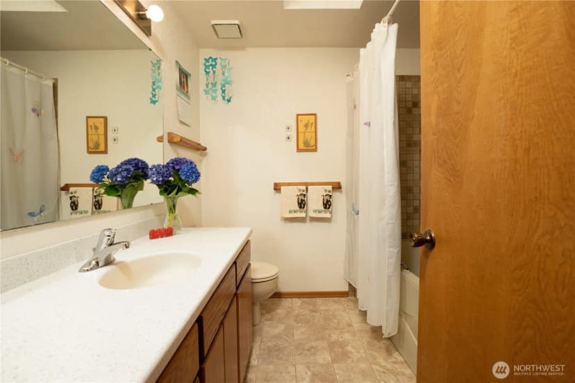 Property photo for 5809 49th Street Ct W, University Place photo 16