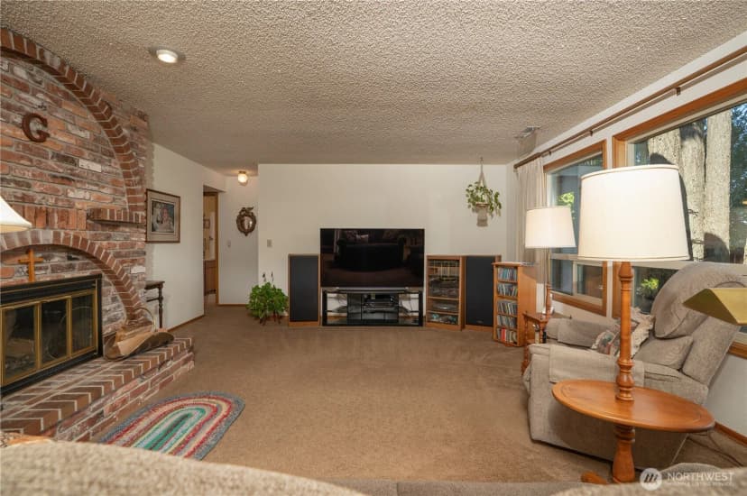 Property photo for 5809 49th Street Ct W, University Place photo 23