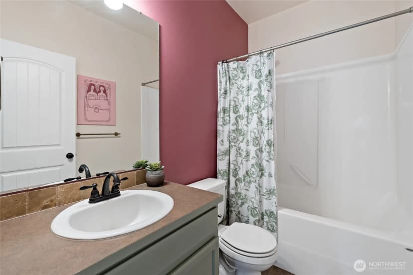 Property photo for 19121 87th Avenue Ct E, Puyallup photo 21