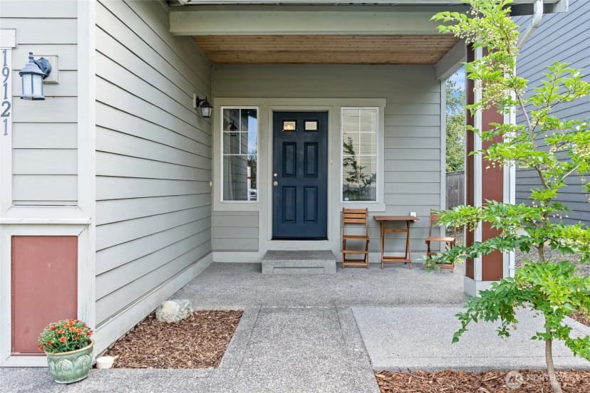 Property photo for 19121 87th Avenue Ct E, Puyallup photo 2