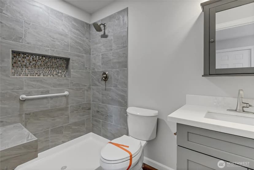 Property photo for 22415 Fairwood Court Se, Yelm photo 10