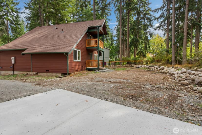 Property photo for 22415 Fairwood Court Se, Yelm photo 2