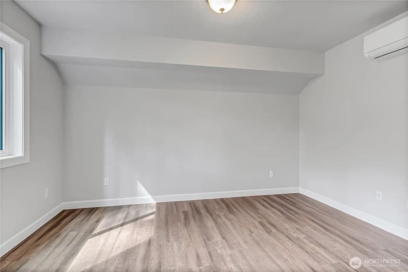 Property photo for 22415 Fairwood Court Se, Yelm photo 11