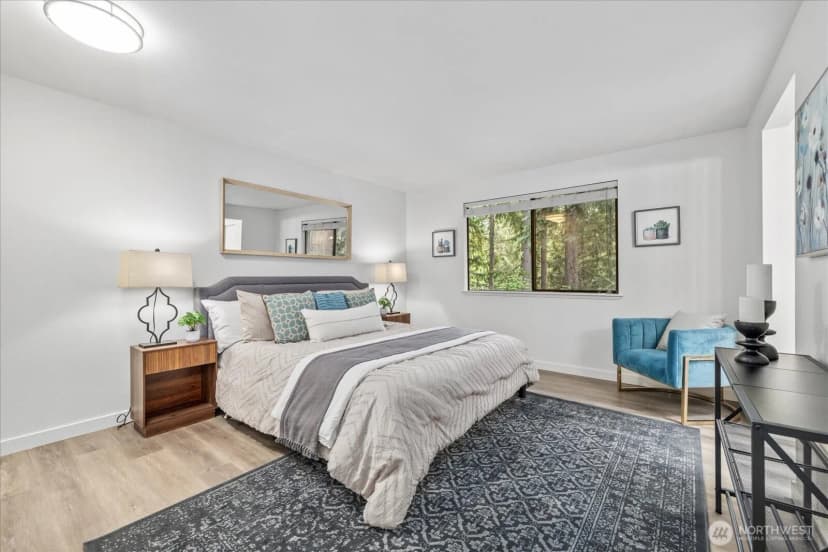 Property photo for 14407 Salal Dr, Edmonds photo 11