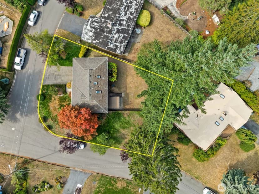 Property photo for 16518 Ne 25th Place, Bellevue photo 28