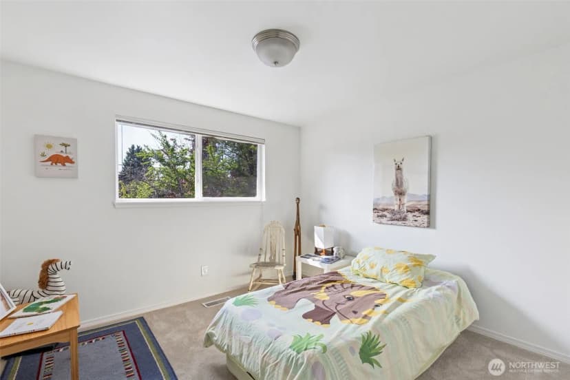 Property photo for 16518 Ne 25th Place, Bellevue photo 12