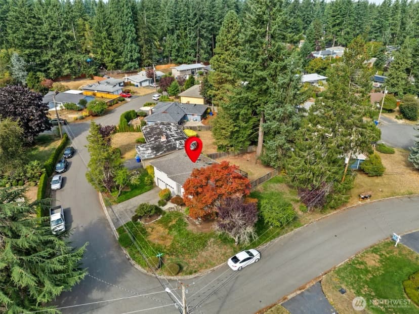 Property photo for 16518 Ne 25th Place, Bellevue photo 30