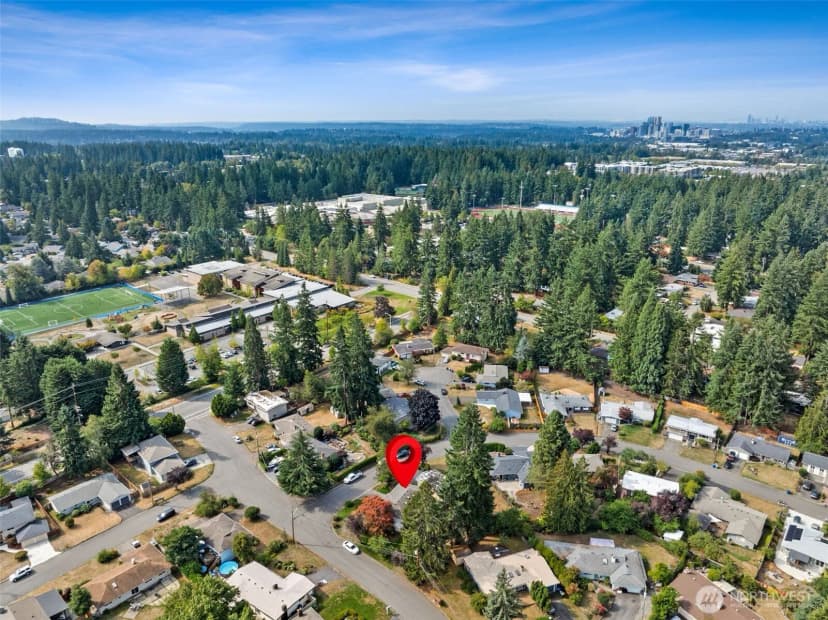 Property photo for 16518 Ne 25th Place, Bellevue photo 24