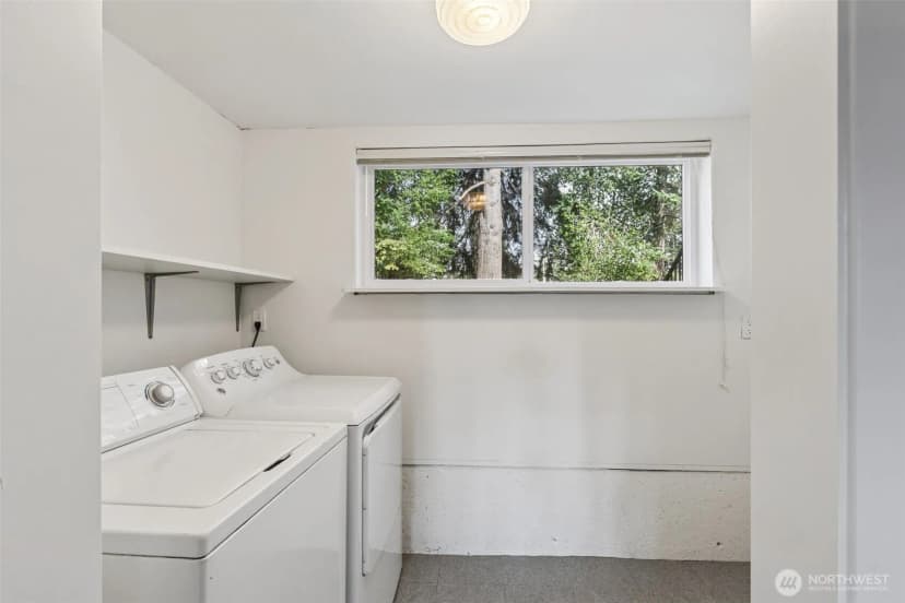Property photo for 16518 Ne 25th Place, Bellevue photo 18