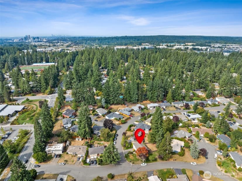 Property photo for 16518 Ne 25th Place, Bellevue photo 25