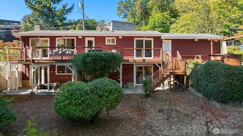 Property photo for 6726 48th Avenue Sw, Seattle photo 35