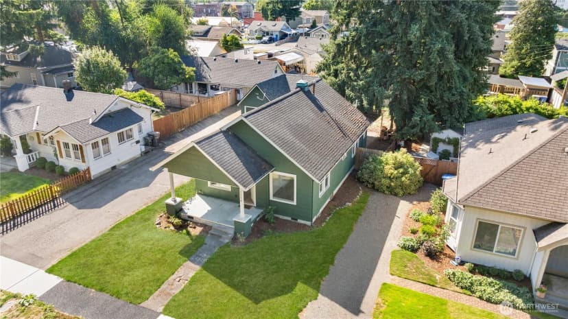 Property photo for 1114 Sumner Avenue, Sumner photo 2