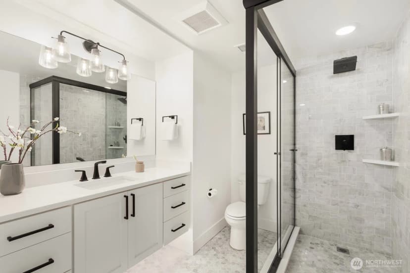 Property photo for 3812 E Crockett Street, Seattle photo 17