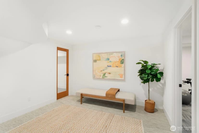 Property photo for 3812 E Crockett Street, Seattle photo 33