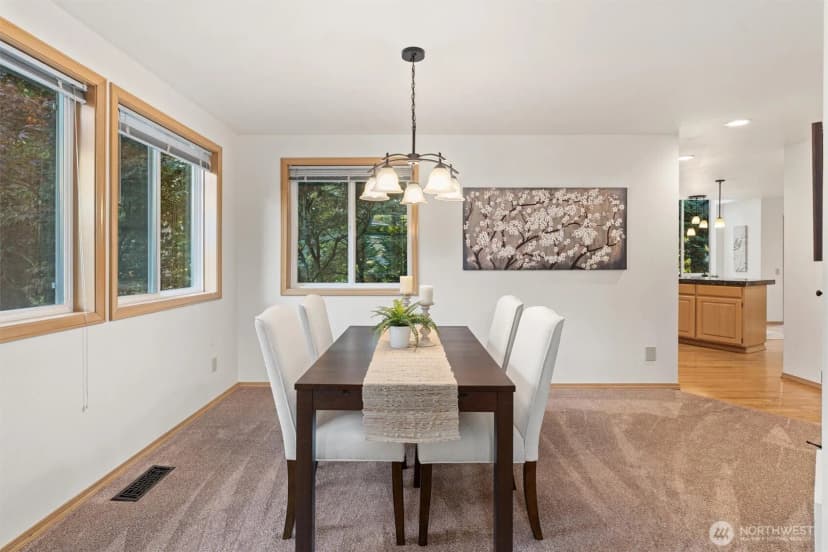 Property photo for 21324 93rd Place Sw, Edmonds photo 9