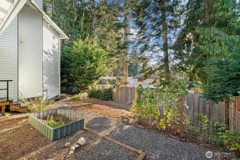 Property photo for 21324 93rd Place Sw, Edmonds photo 35
