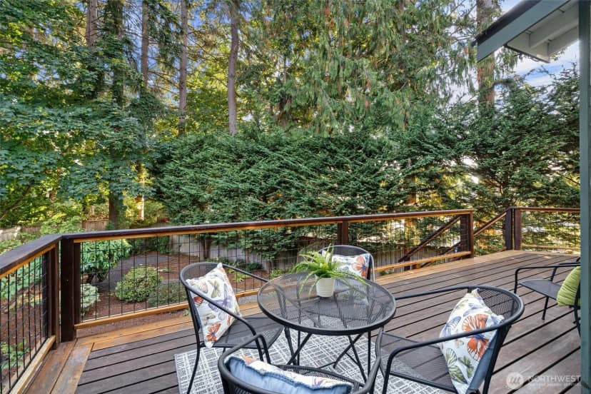 Property photo for 21324 93rd Place Sw, Edmonds photo 27