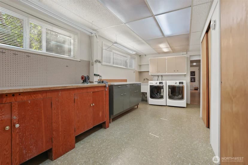 Property photo for 8751 29th Avenue Nw, Seattle photo 28