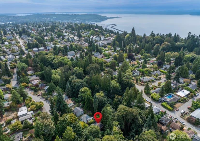 Property photo for 8751 29th Avenue Nw, Seattle photo 37