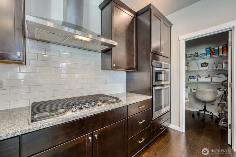 Property photo for 10549 Sentinel Drive, Gig Harbor photo 13